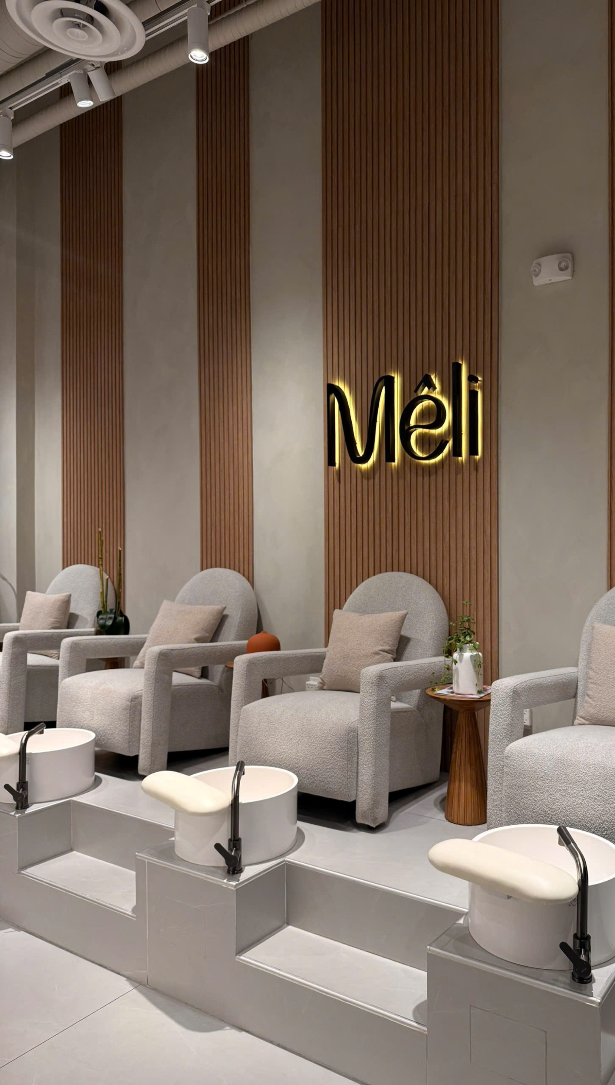 Elevate beauty with a harmonious blend of services